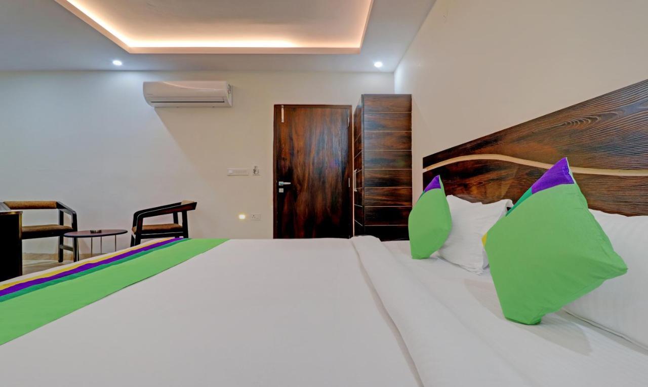 Hotel Hidden Delight Рішикеш Екстер'єр фото